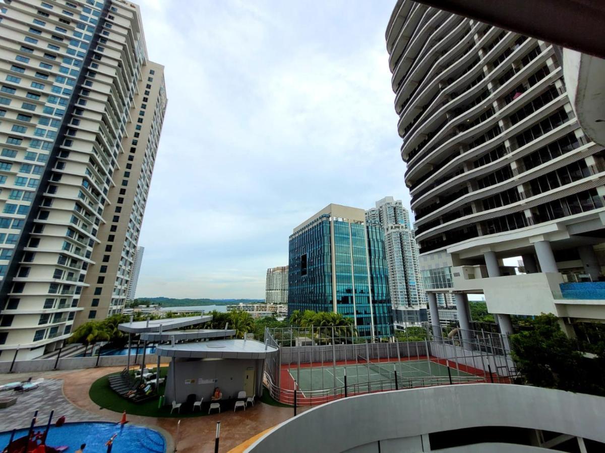 Hostahome Suites At Encorp Marina, Mins To Legoland Malaysia Nusajaya  Kültér fotó