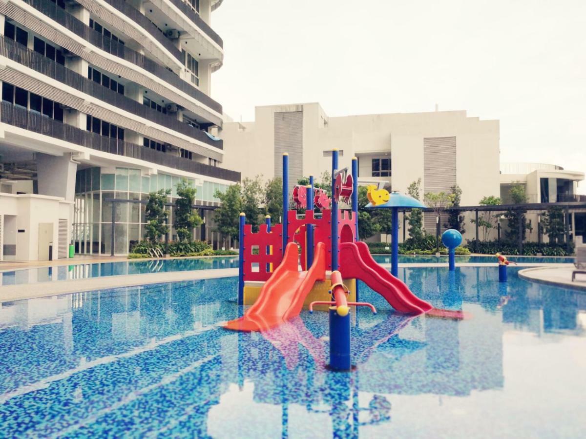 Hostahome Suites At Encorp Marina, Mins To Legoland Malaysia Nusajaya  Kültér fotó